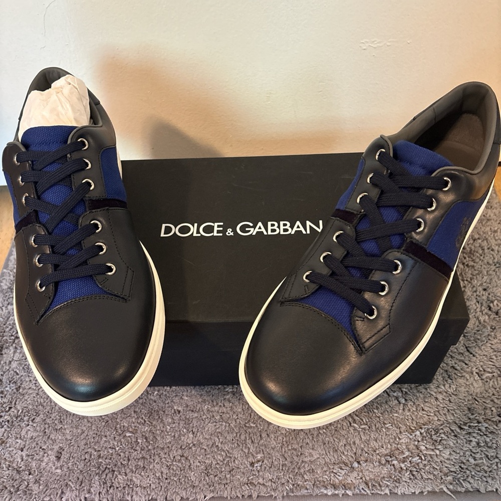 Dolce & Gabbana Men's Navy and Black Sneakers